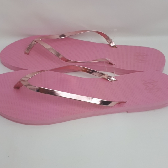 Malvados Size 11/12 Women Slippers Flip Flop - Picture 3 of 6